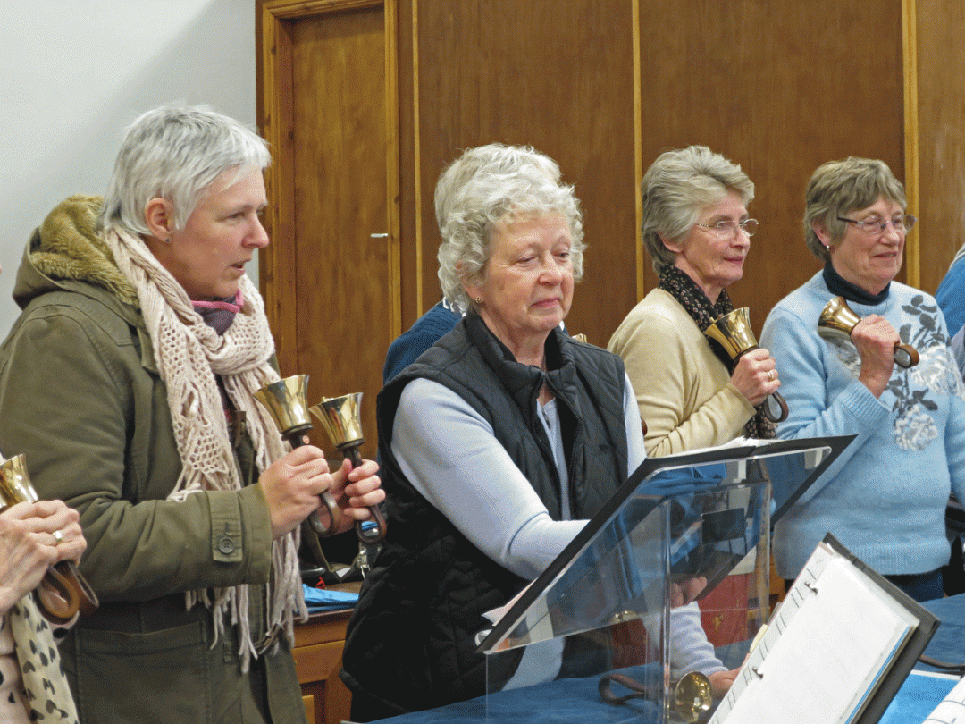 Pictures of Open Rehearsal Session of the Alton Handbell Ringers